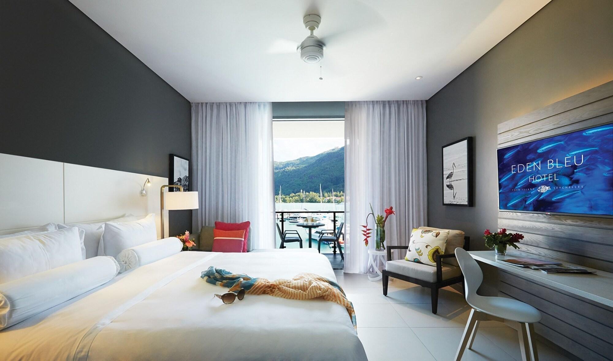 Eden Bleu Hotel Екстериор снимка