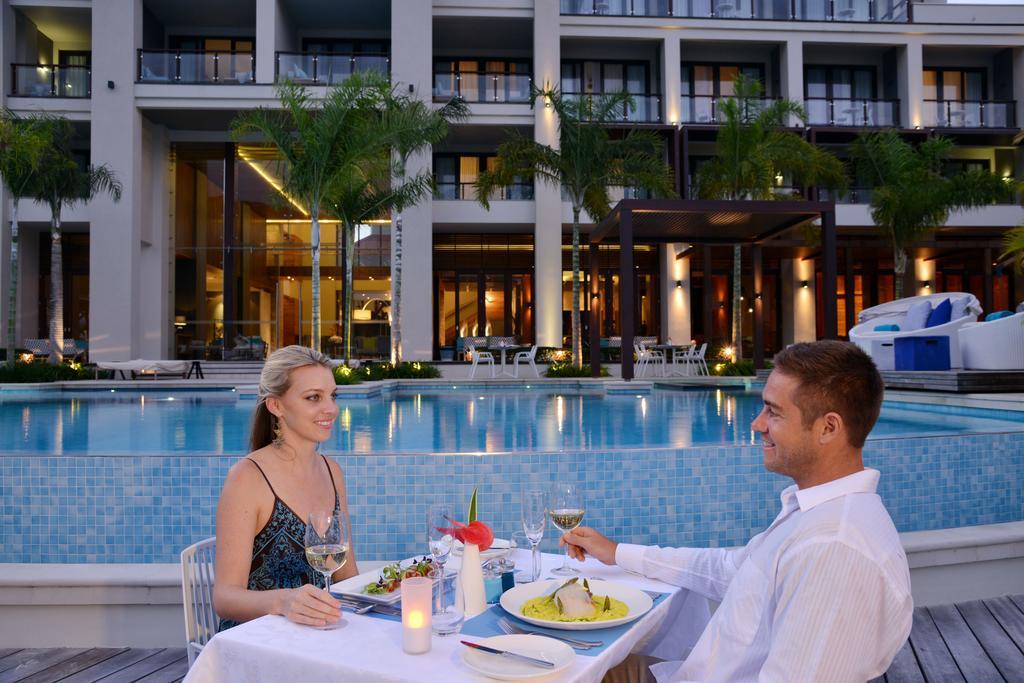 Eden Bleu Hotel Екстериор снимка